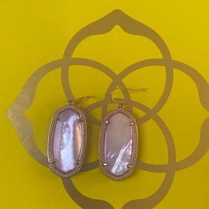 Kendra Scott Elle earrings